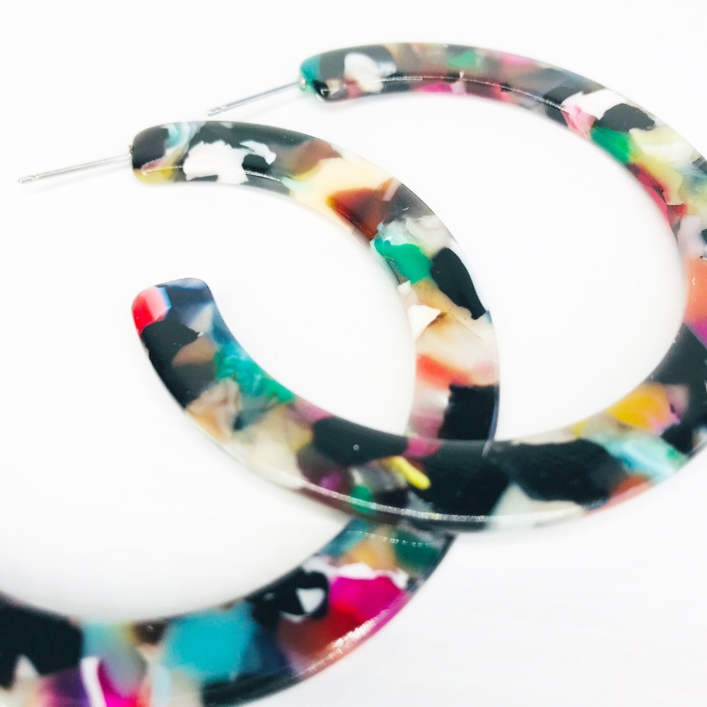 Hoop Earrings in Multicolor - Picture 2 of 7